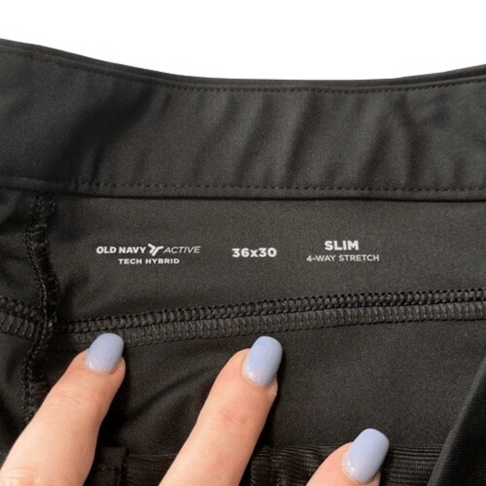 Old Navy Tech Hybrid Slim‎ Black Pants 36x30 4 Way Stretch - Picture 9 of 10